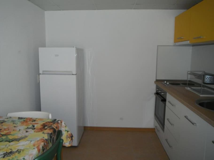 Gradina Apartment モンタナ エクステリア 写真